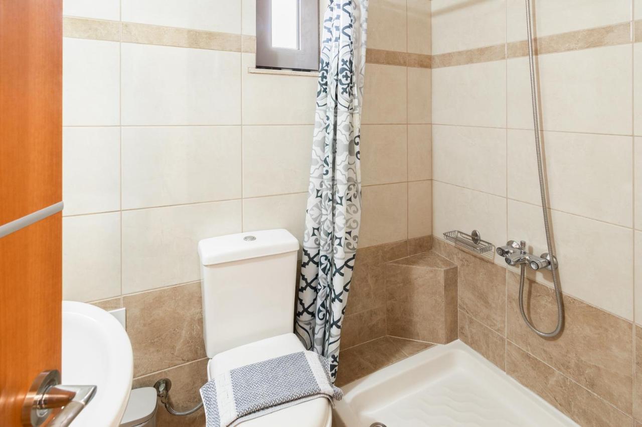 Aparthotel Krini Kalathas