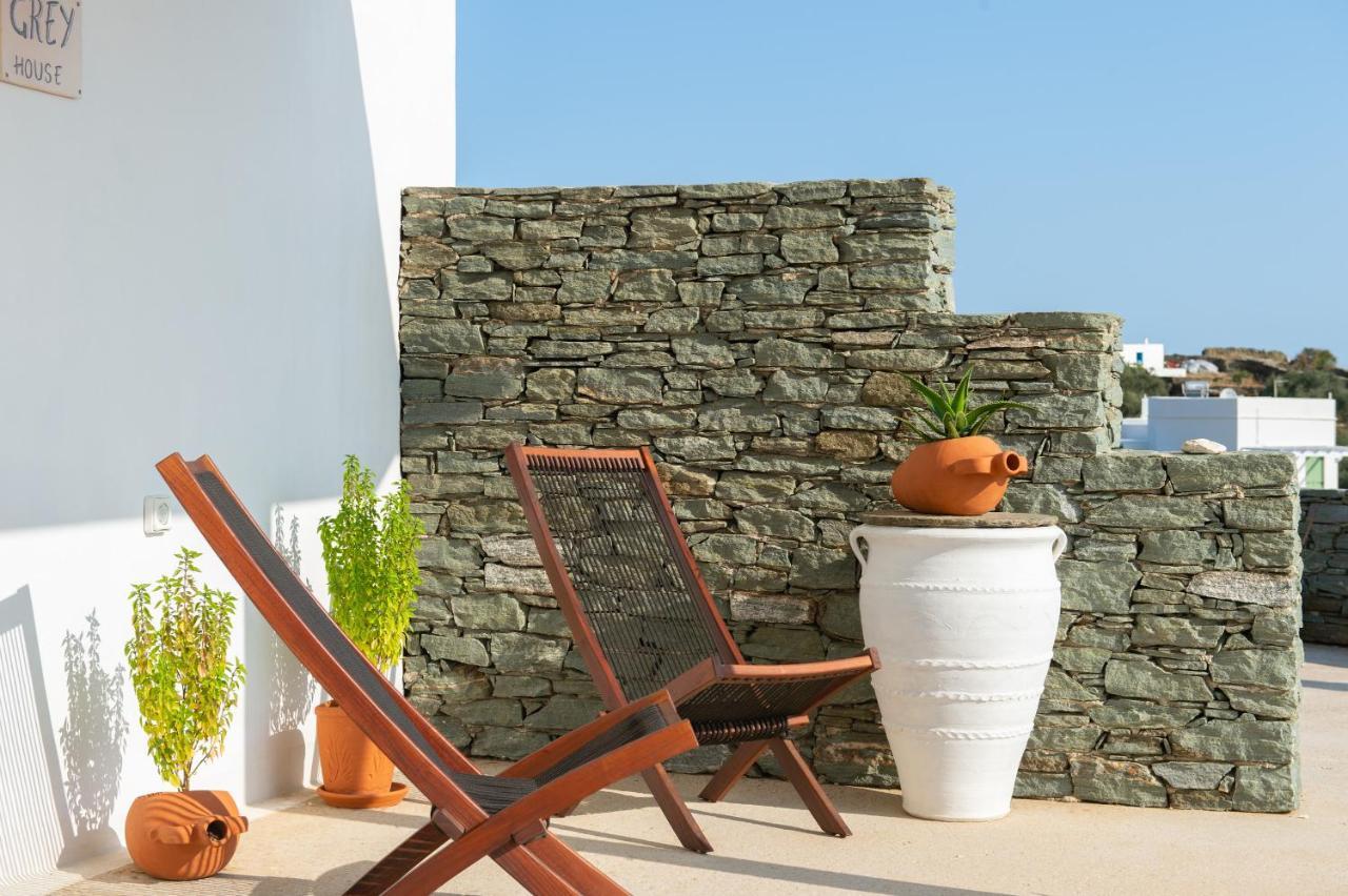 Grey House Holiday home Exambela