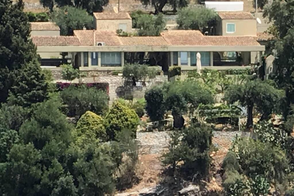 Kala.mia Charming Sea View Villa