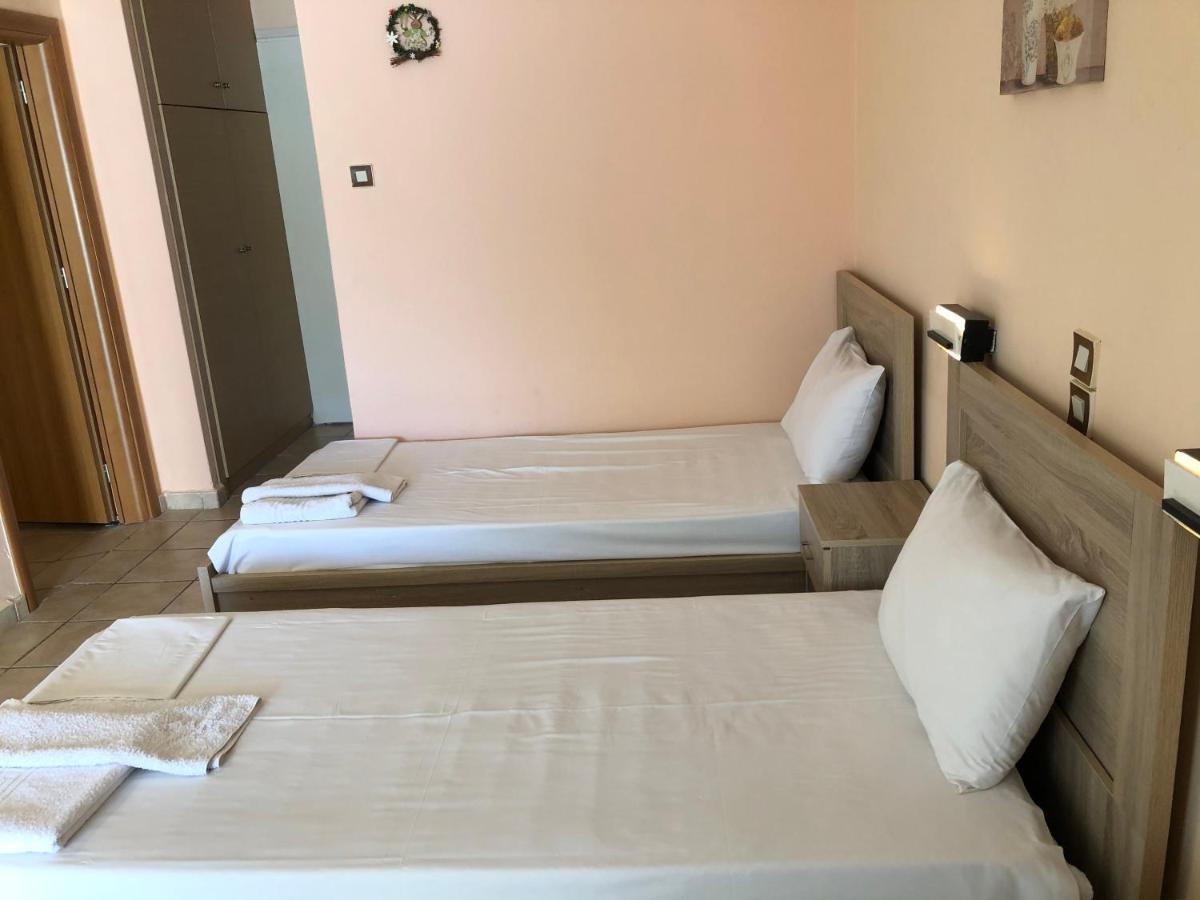 Isidora Hotel Agia Marina (Aegina)