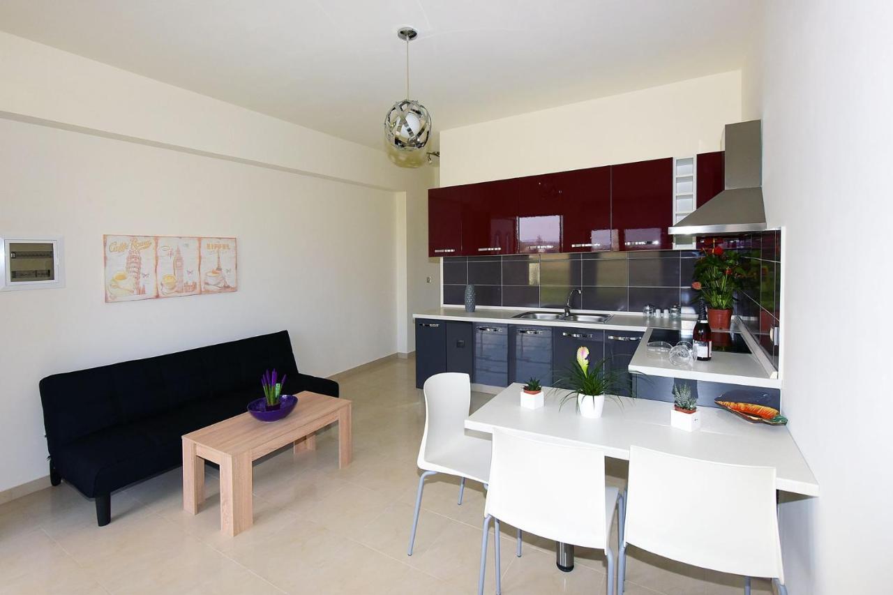 Stelia Luxury Apartment