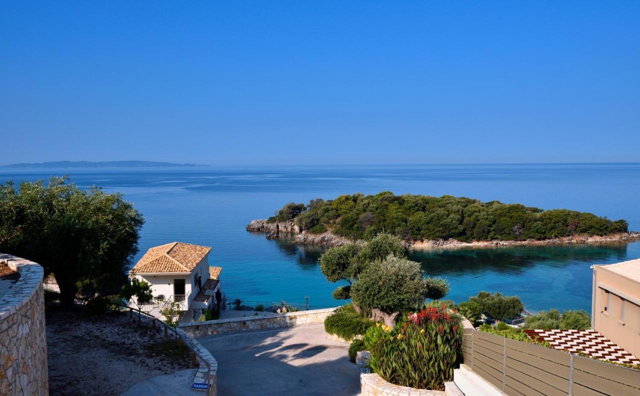 Prima Vista Beachfront Boutique
