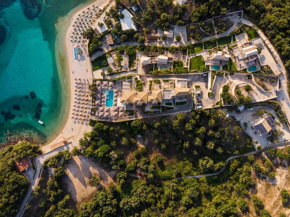 Prima Vista Beachfront Boutique 5*