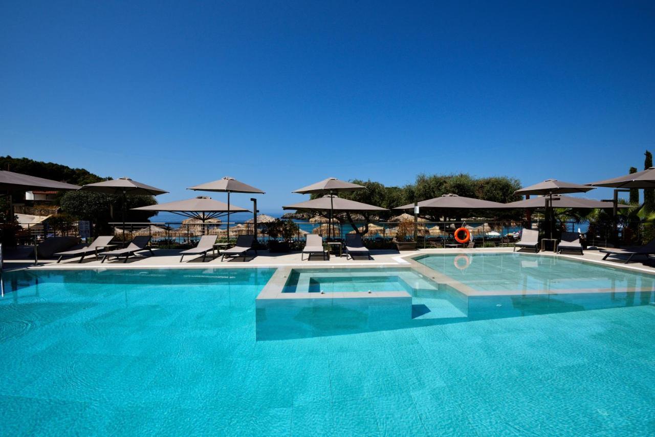 Prima Vista Beachfront Boutique 5*