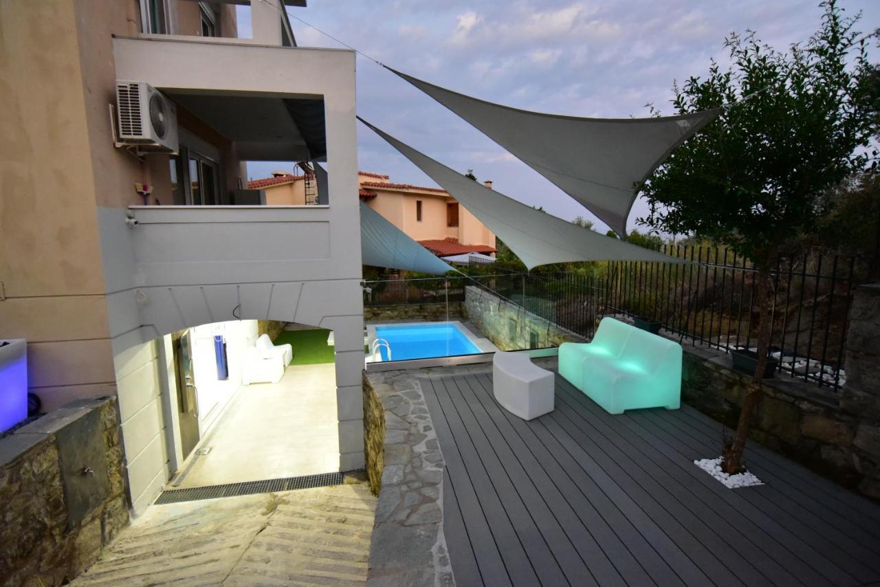 Alpha Delta Pool Palaiontsiflikion