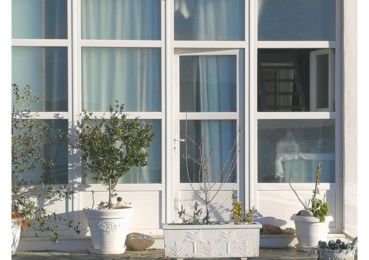 Kikilia's & Stelio's Apartment