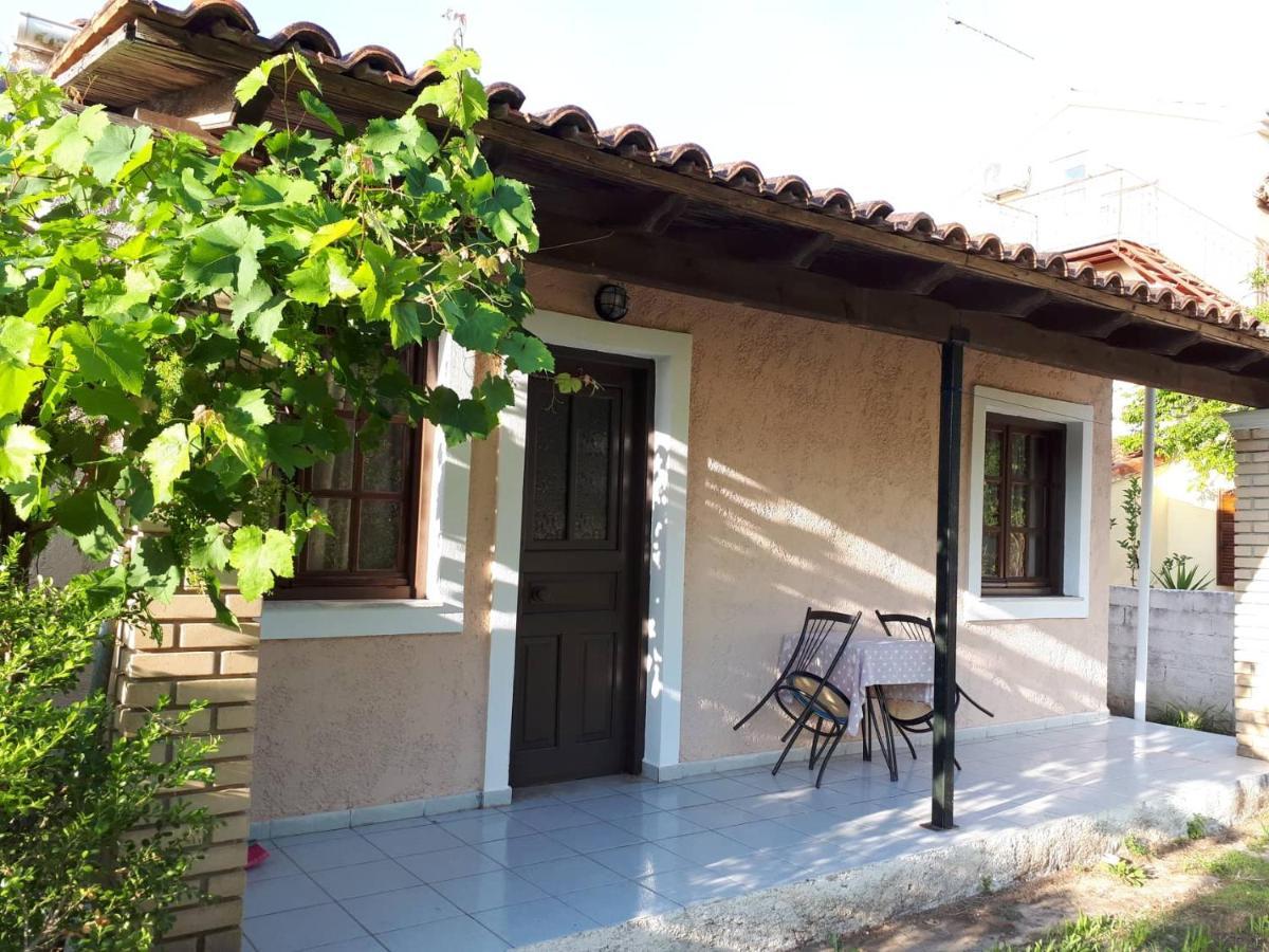 Nondes Bed & Breakfast 3*