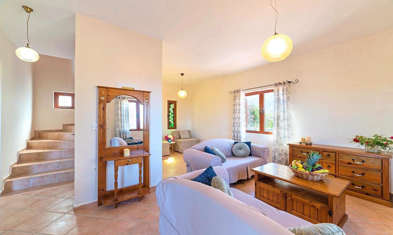Grand View Private Heated Pool Villa *