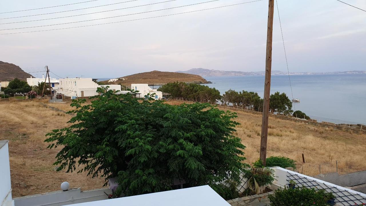 Galazio Kyma * Agios Ioannis (Tinos)