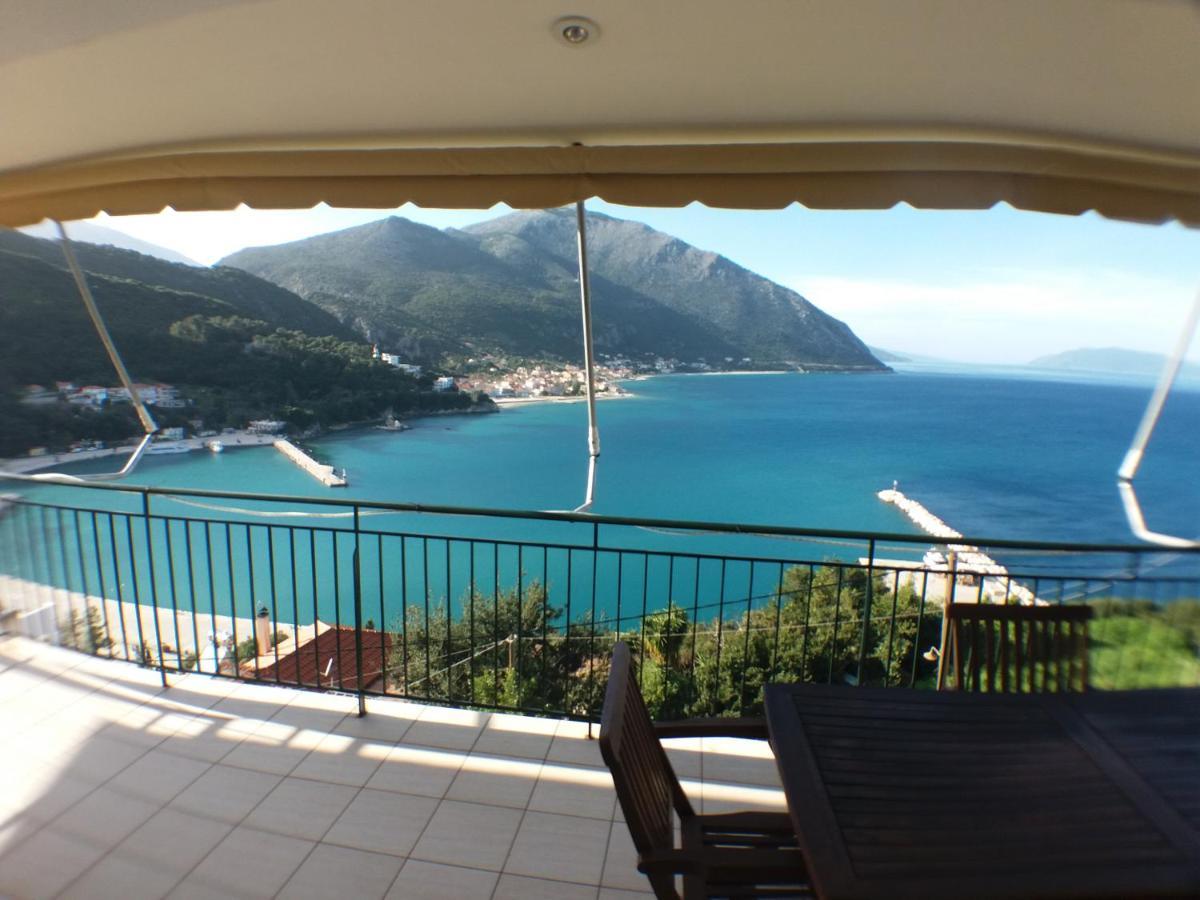 Oceanis Hotel 2*
