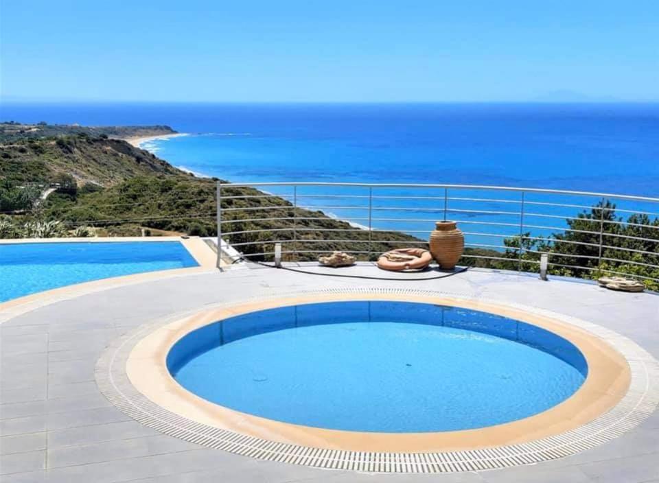 Villa Kaminia Blu *