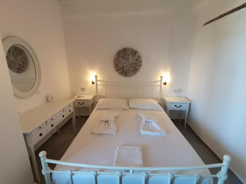 Elia Apartment