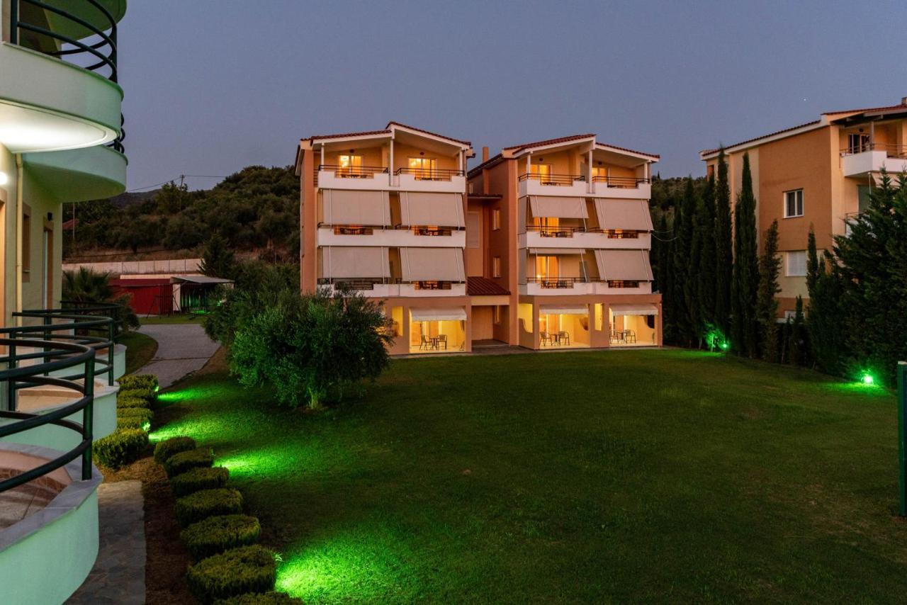 Aparthotel Anilio Plaza