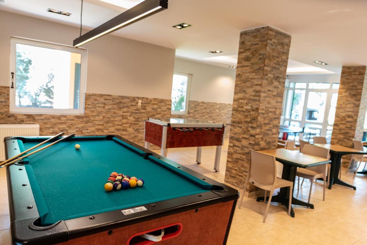 Anilio Plaza 4*
