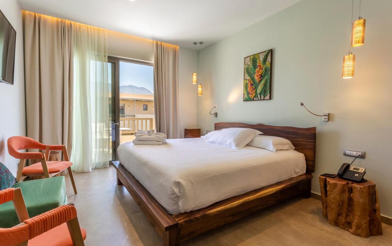 Elysian Luxury And Hotel 5*