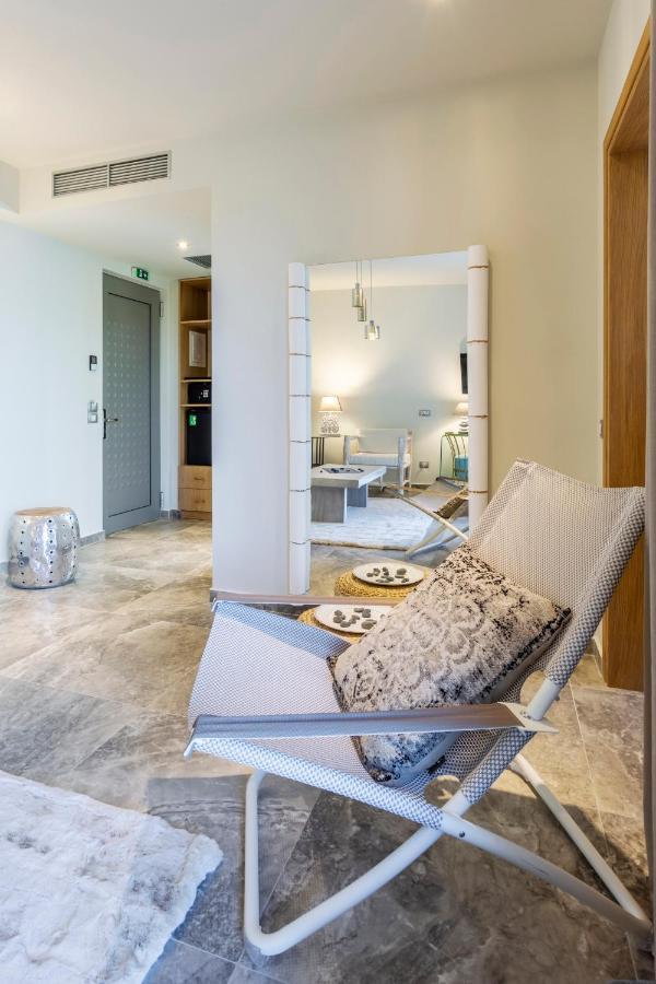Hotel Elysian Luxury And