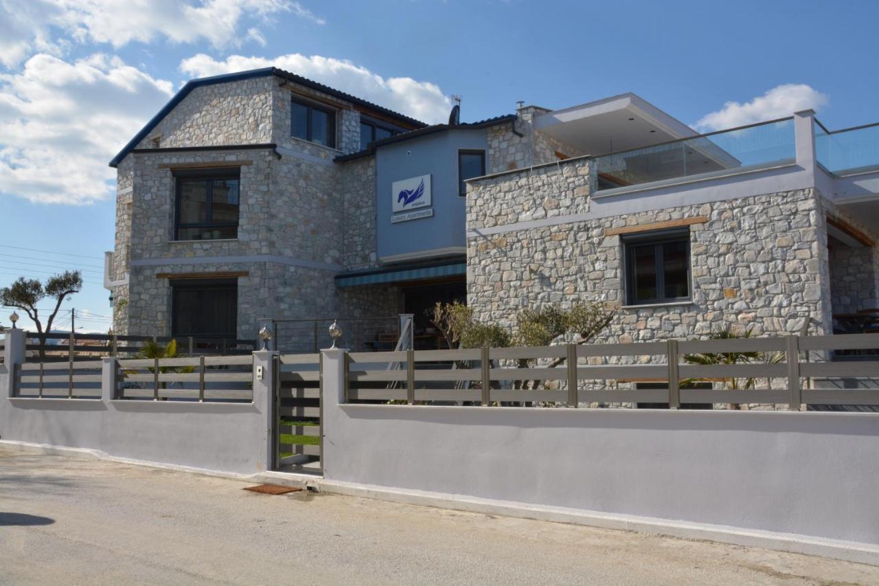 Pegasus Sea View Luxury Apartment