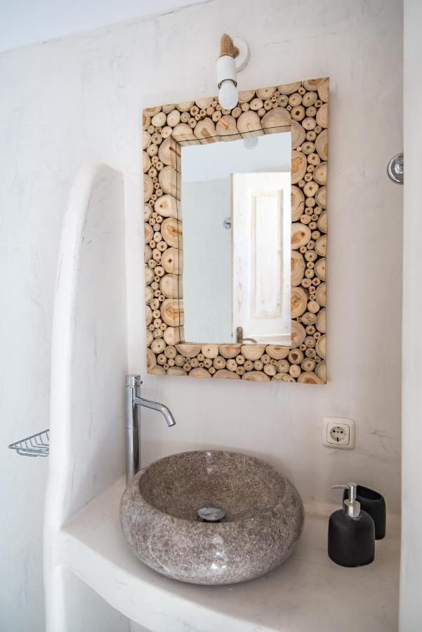 Natural Stone * Ornos (Mykonos)
