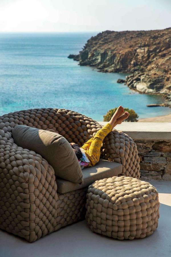 Phos Tinos Agios Romanos