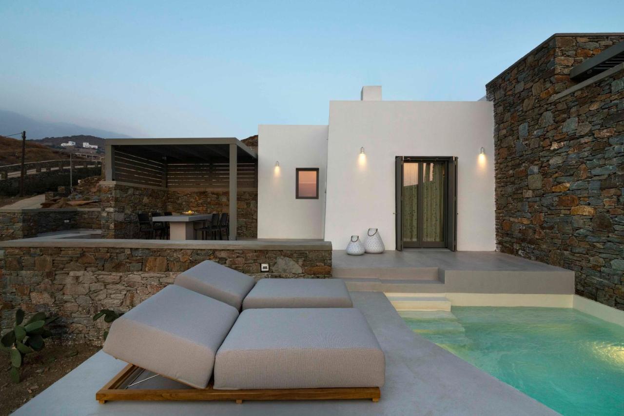 Phos Tinos
