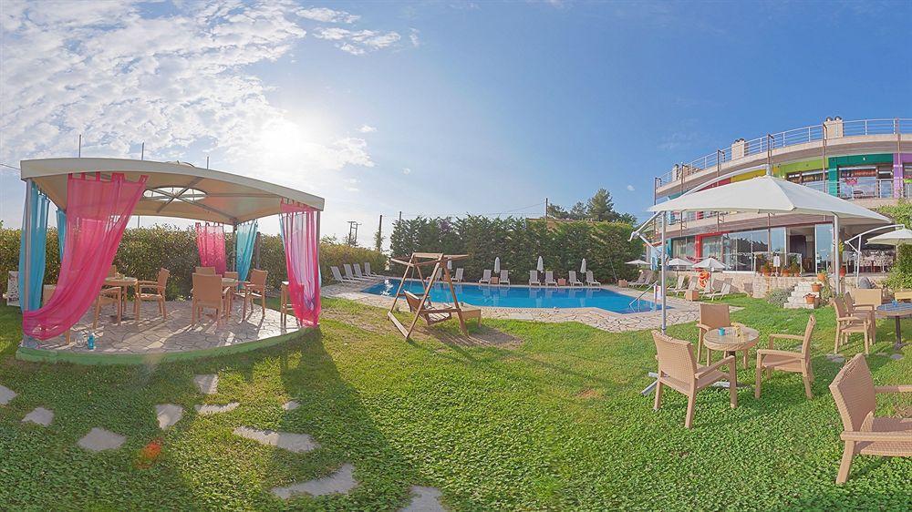Hotel Amaris Wishes 3*