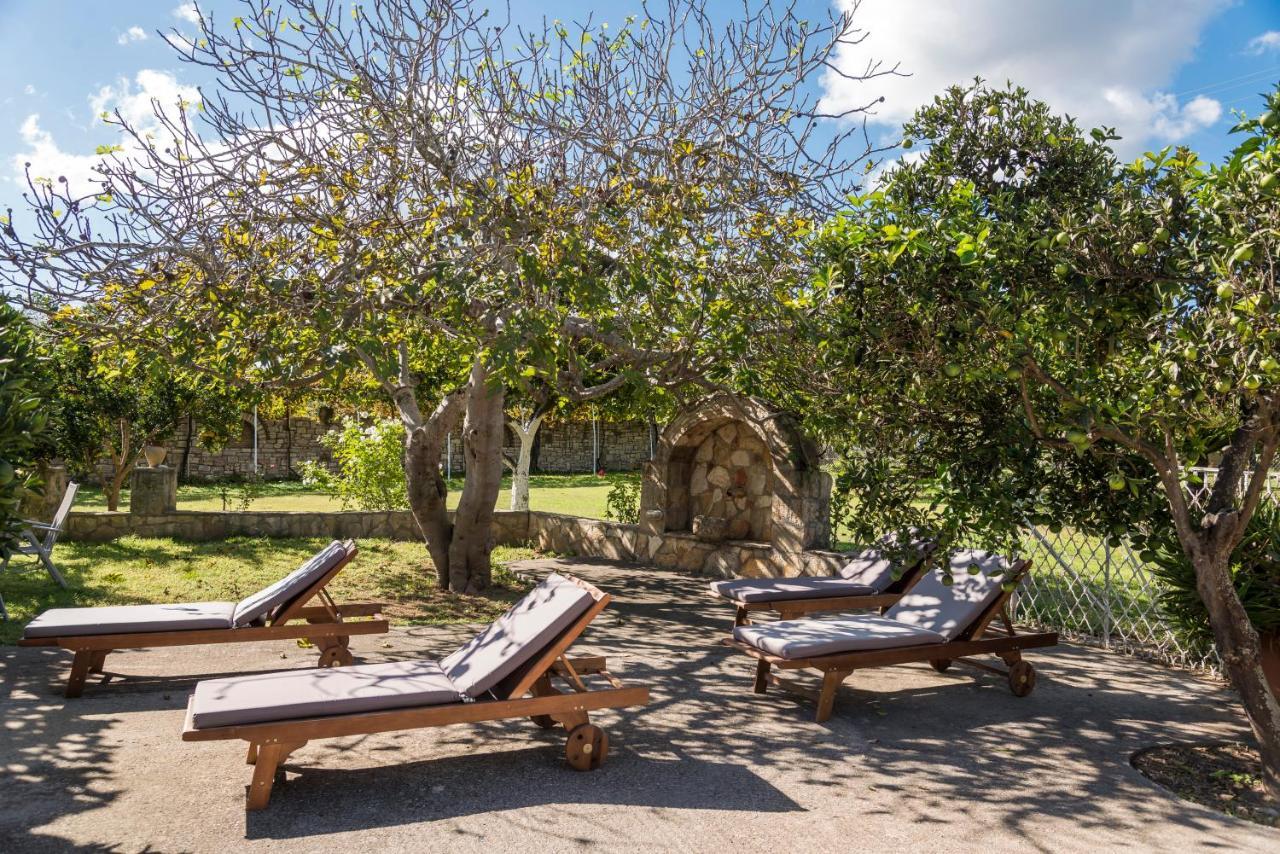 Akroyali & Aparthotel Messinia