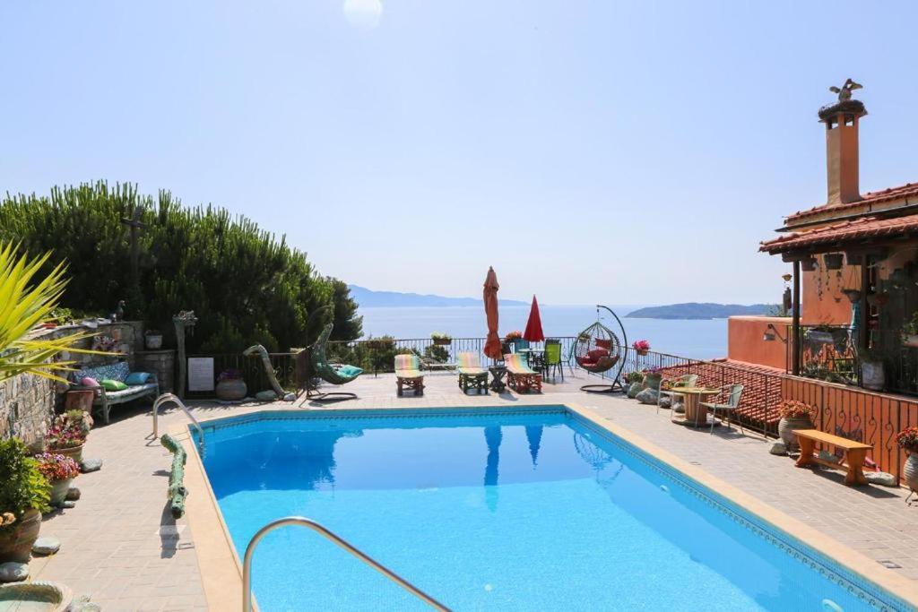 Absolute Vacation Luxury Stratos Near Sea Majestic View