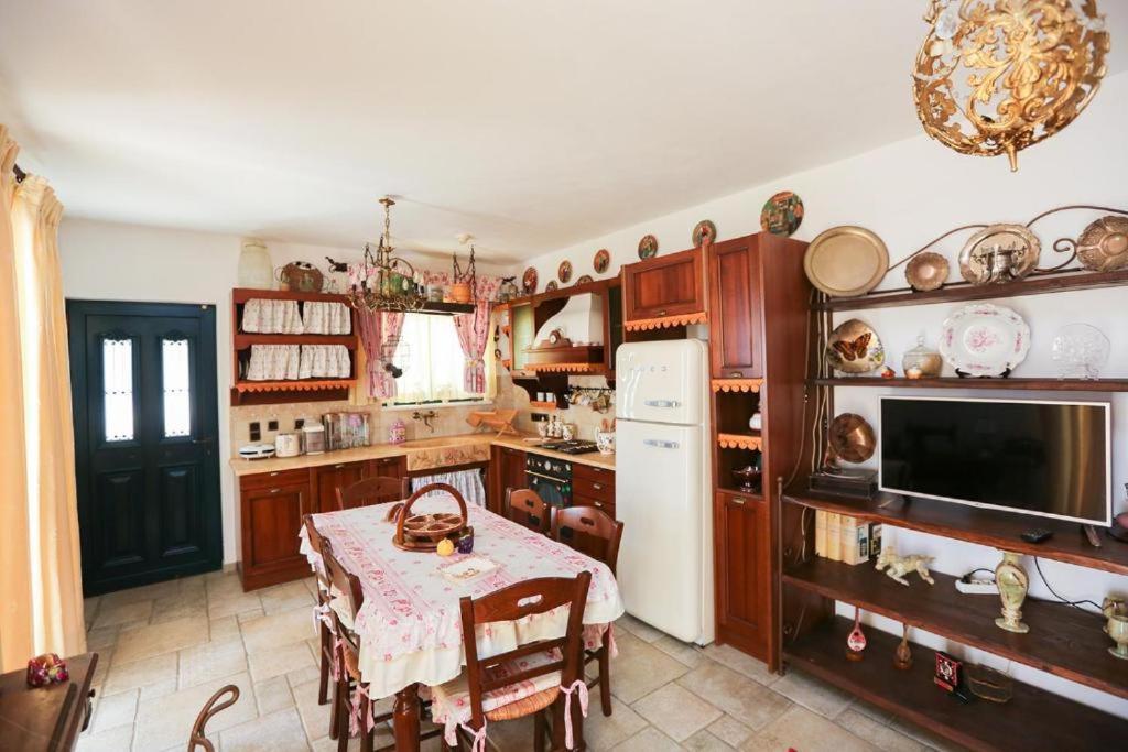 Absolute Vacation Luxury Stratos Near Sea Majestic View Apartment