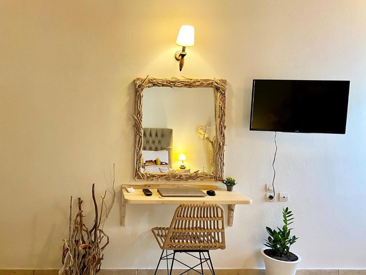 Eros Villa Asterion