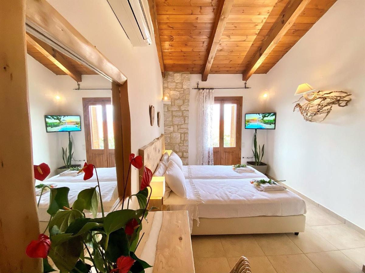 Eros Villa