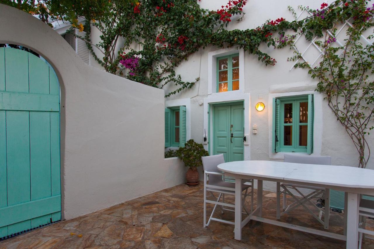 Cavern House Anthea Villa *