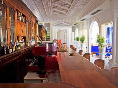 Parthenon Hotel