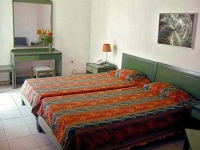 Aparthotel Caravel 3*