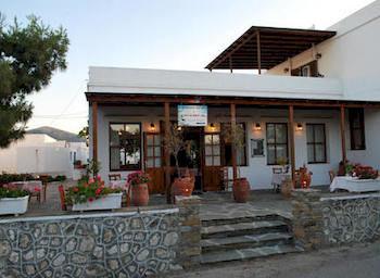 Artemon Hotel