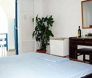 Corali Hotel Piso Livadi