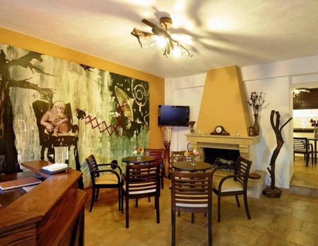 Inn Ikosimo Milina