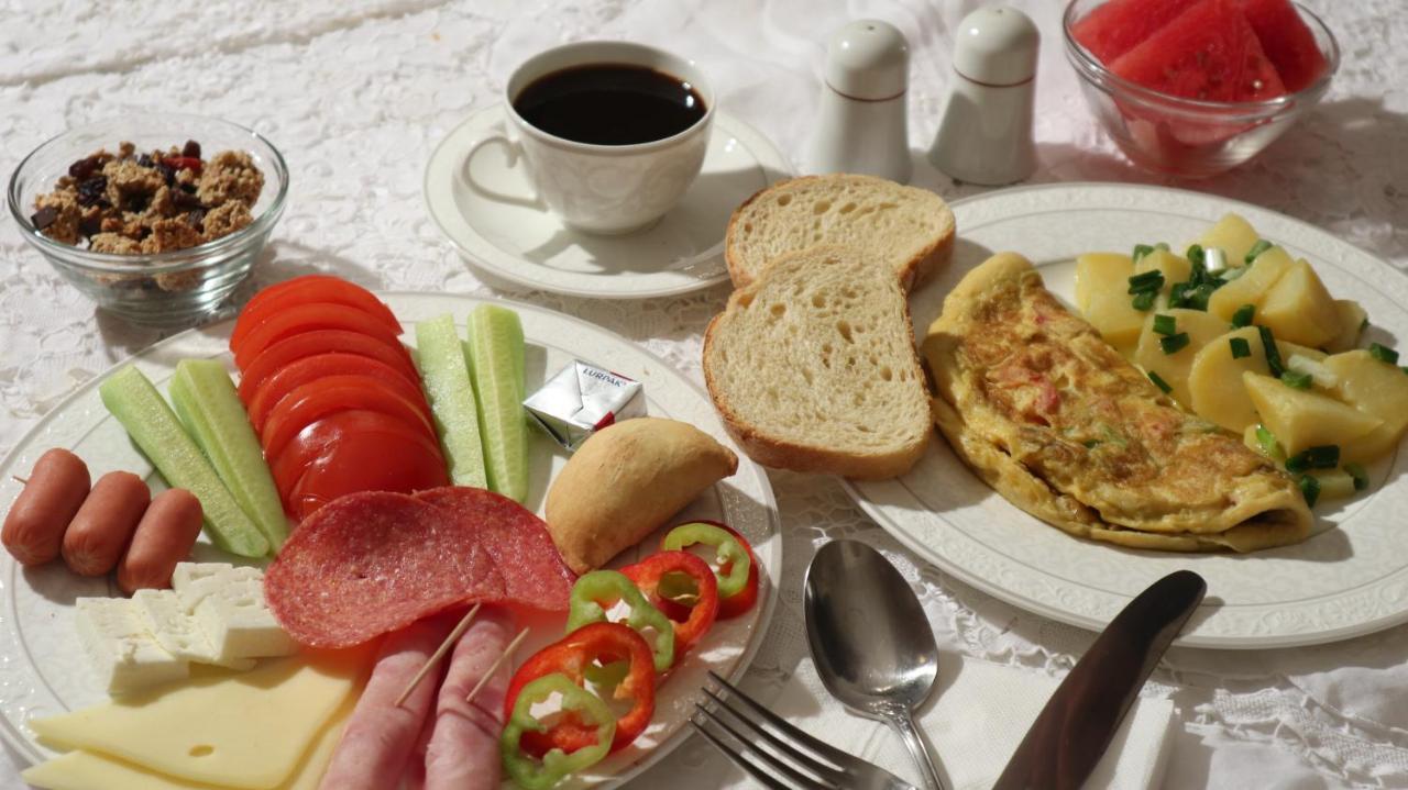 Timoleon Hotel 3*