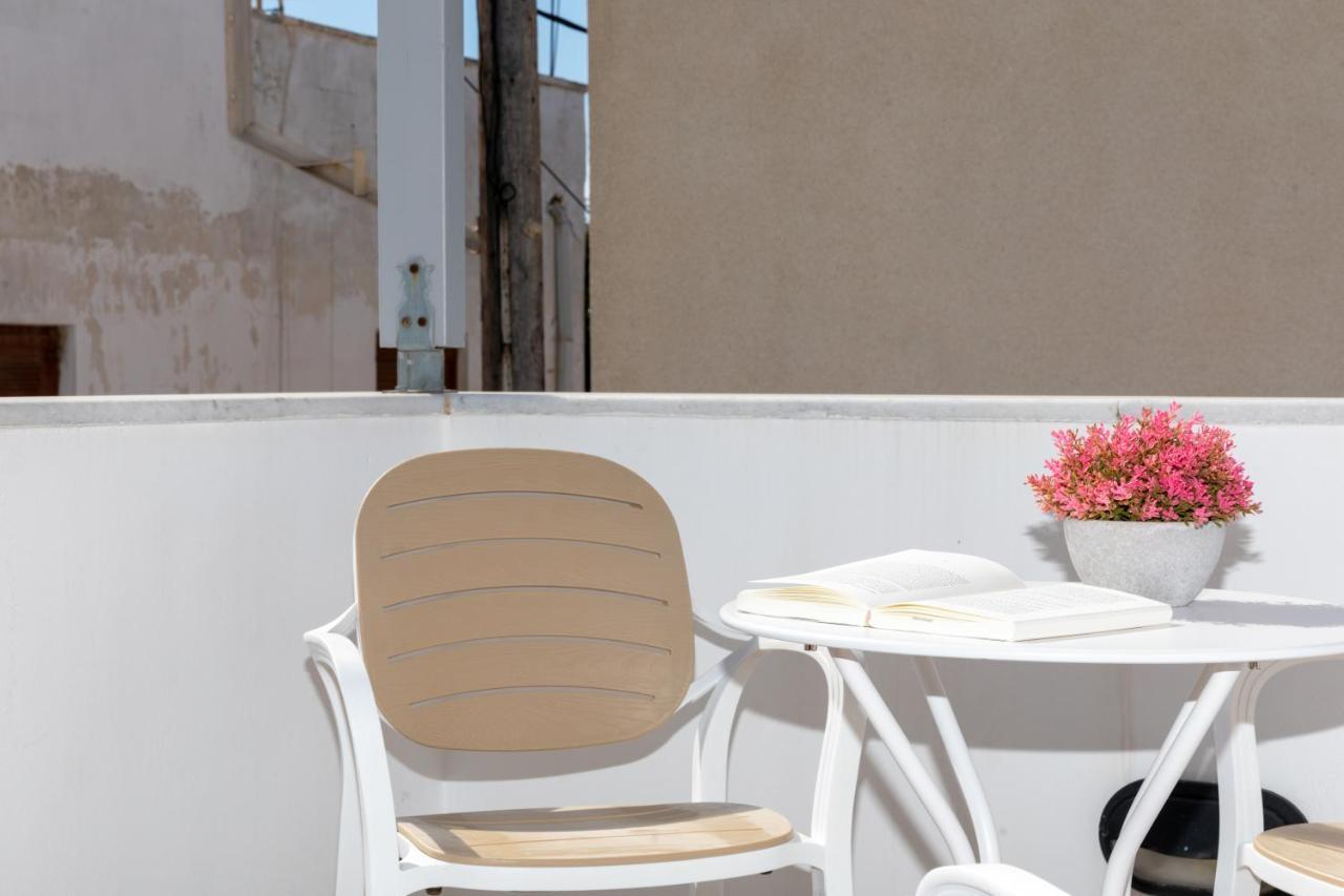 Apartment Depis Place And