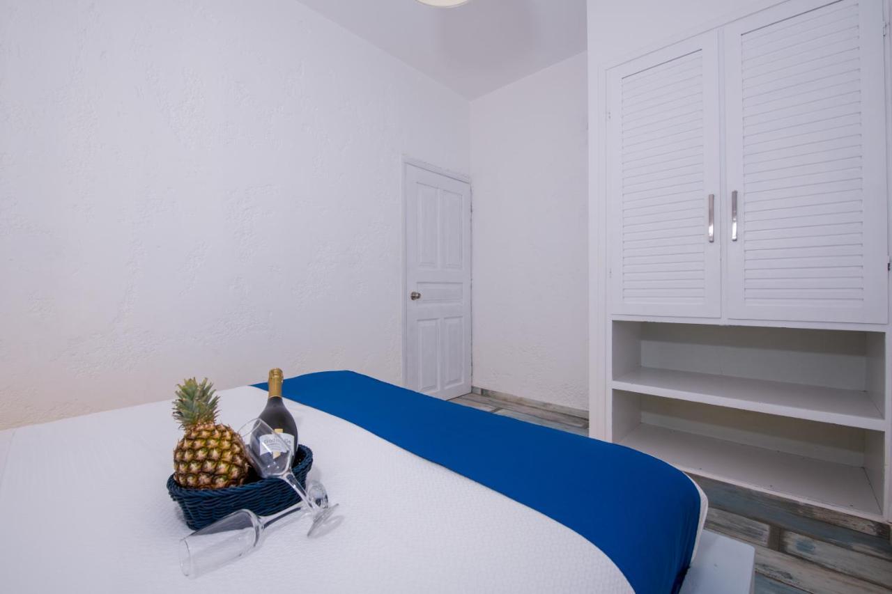 Hotel Evexia Boutique & Agia Marina (Crete)