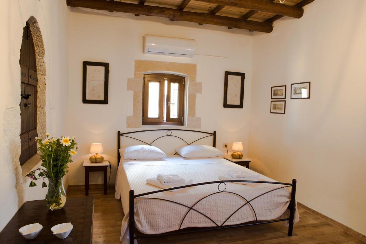 Thea In Aptera Villa Megala Chorafia