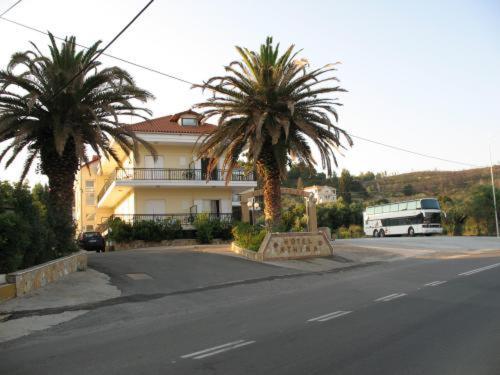 Hotel Athina