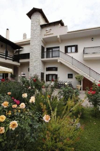 Apartment Giogarakis *