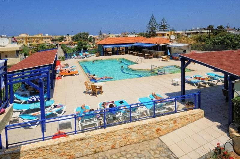 Sergiani Garden Aparthotel 2*