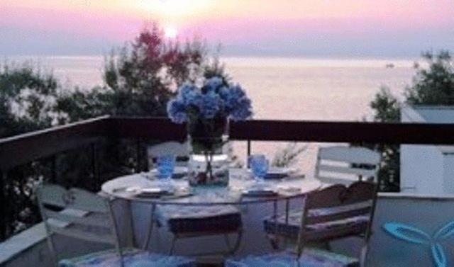 Sea Front Apartment Milina