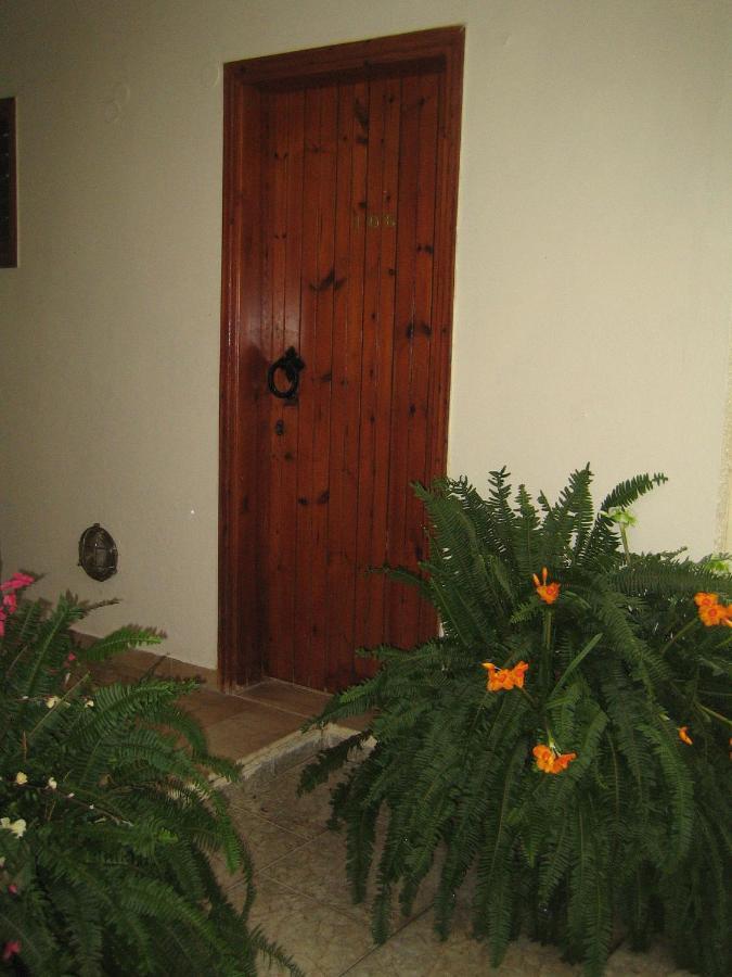 Electra Hotel
