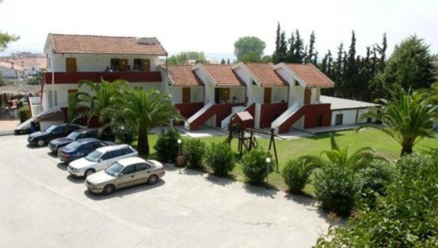 Aparthotel Idea Fourka