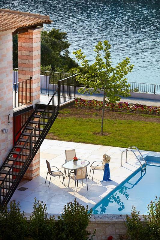 Aparthotel Ornella &