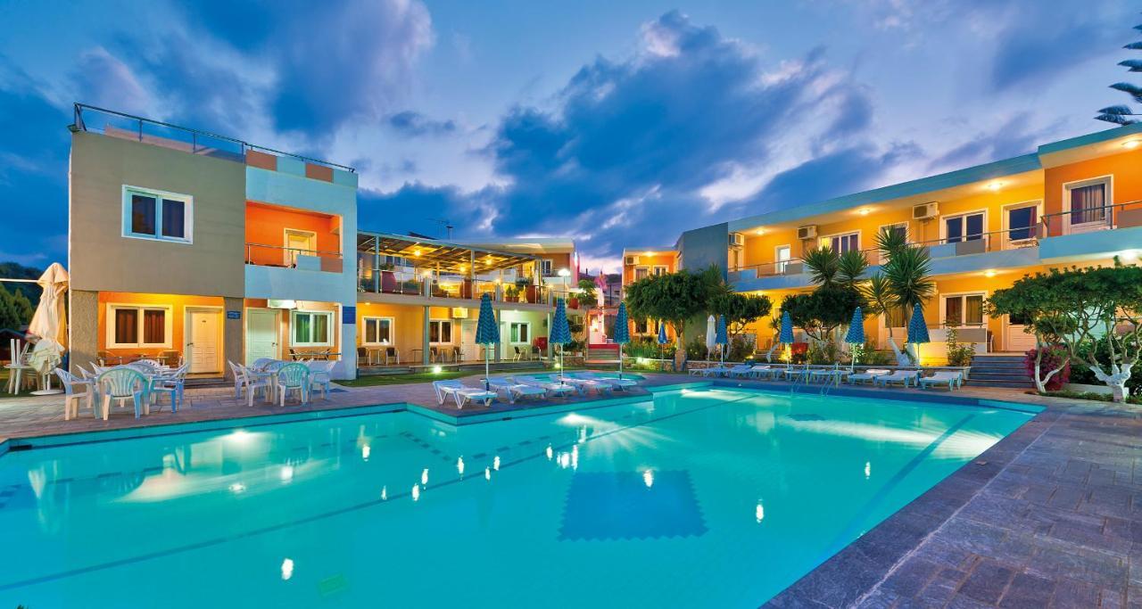 Hotel Koukouras 2*