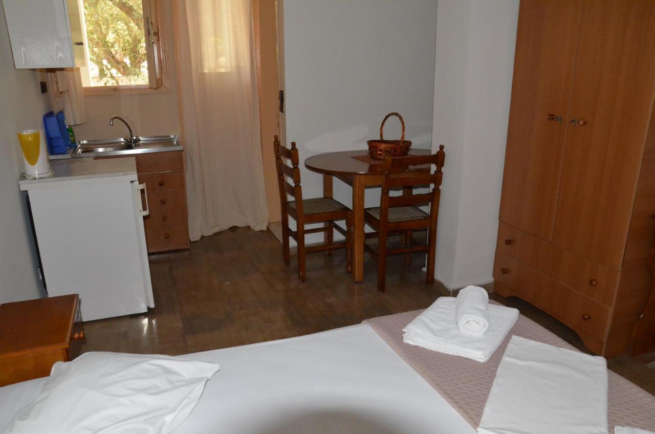 Petros Aparthotel Vathy (Ithaca)