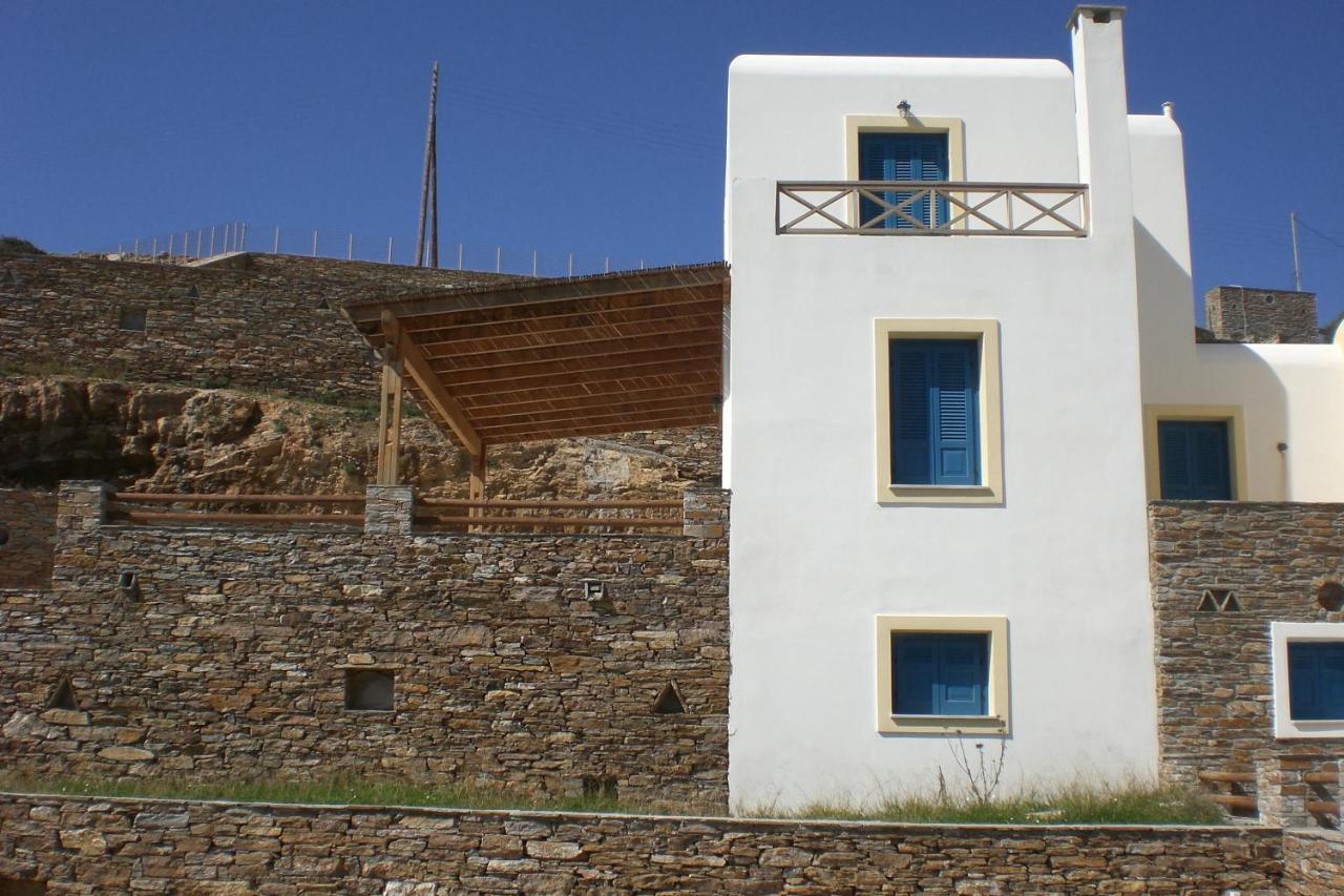 Monolithos * Kipri (Andros)